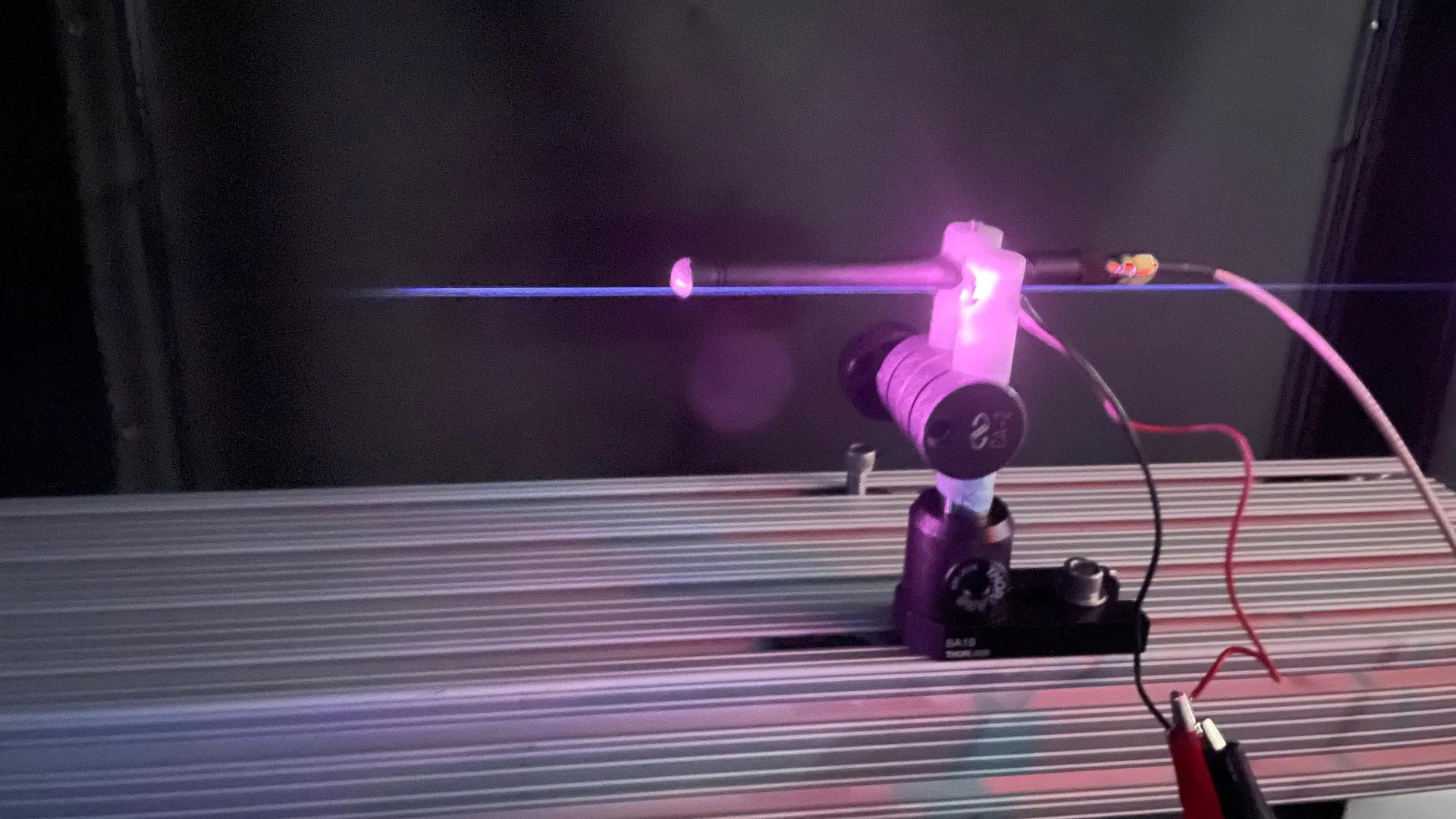 Lightsaber Antenna Transmits Radio Waves