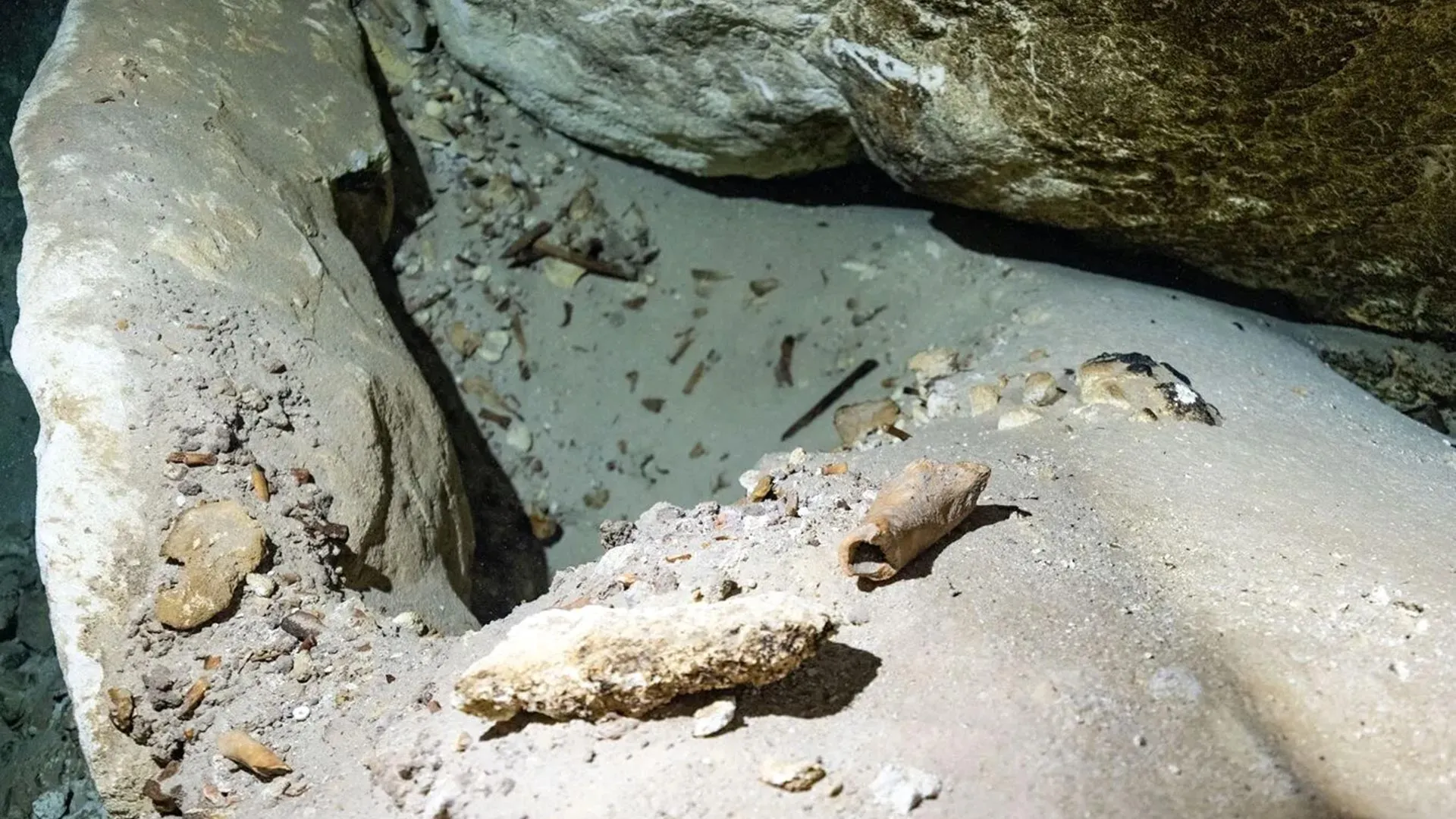 Underwater Bones Reveal Ancient Secrets