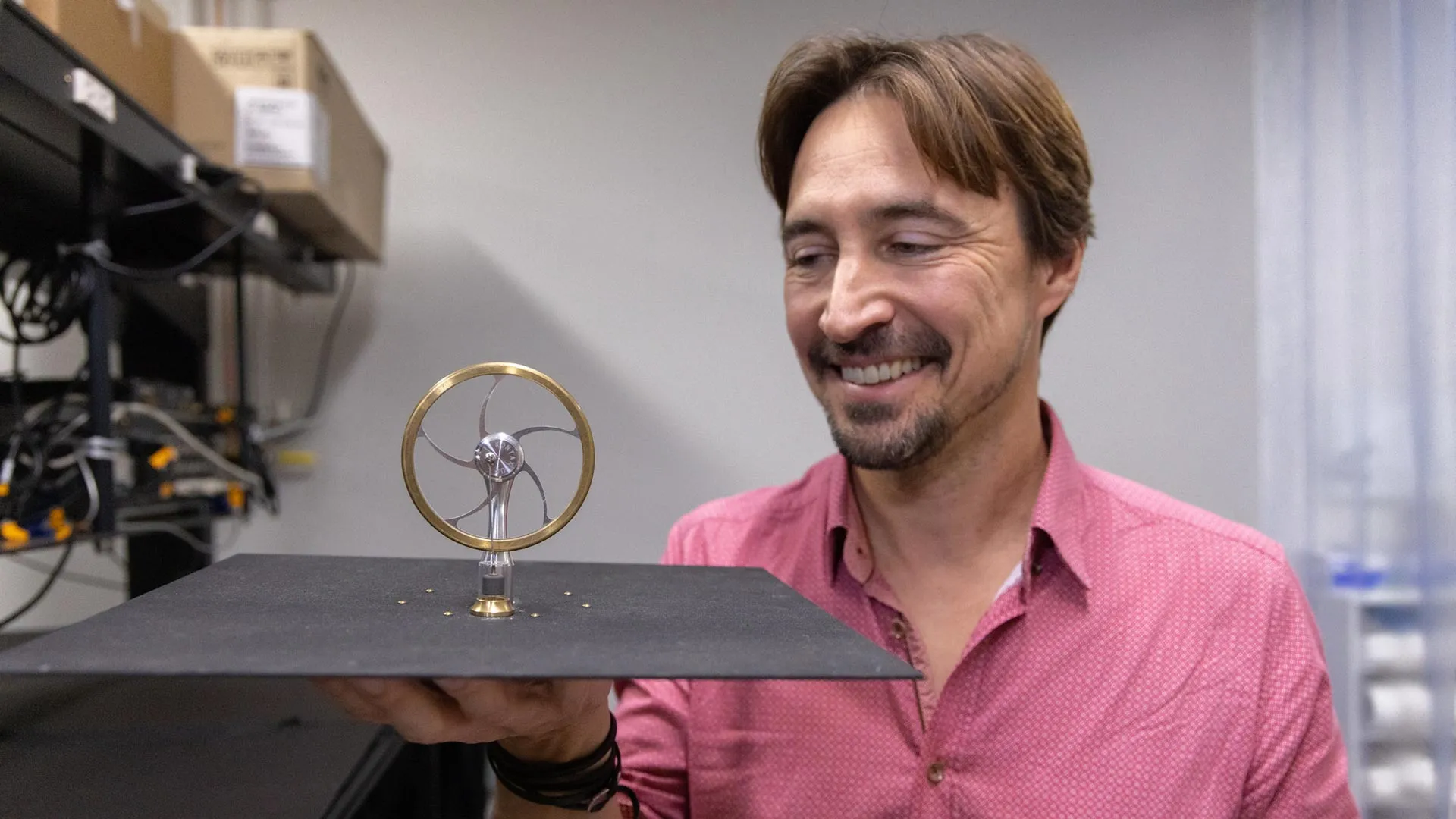 Electricity Generated From the Night Sky