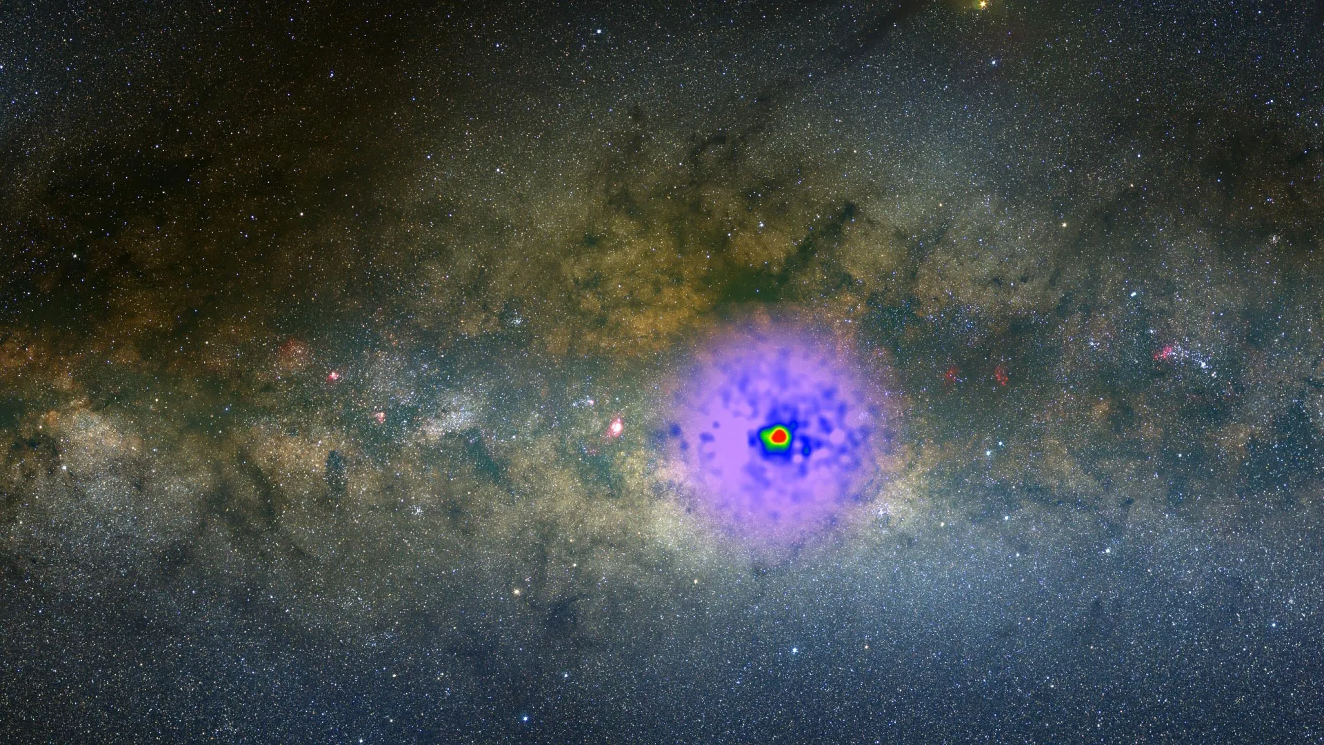 Milky Way’s Strange Glow May Be Dark Matter