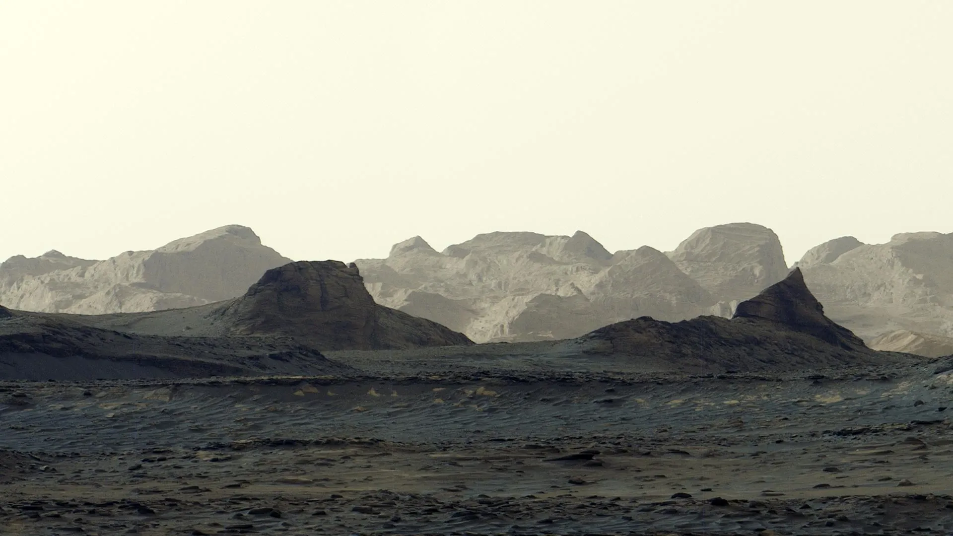 NASA Captures a Spectacular Martian Dawn