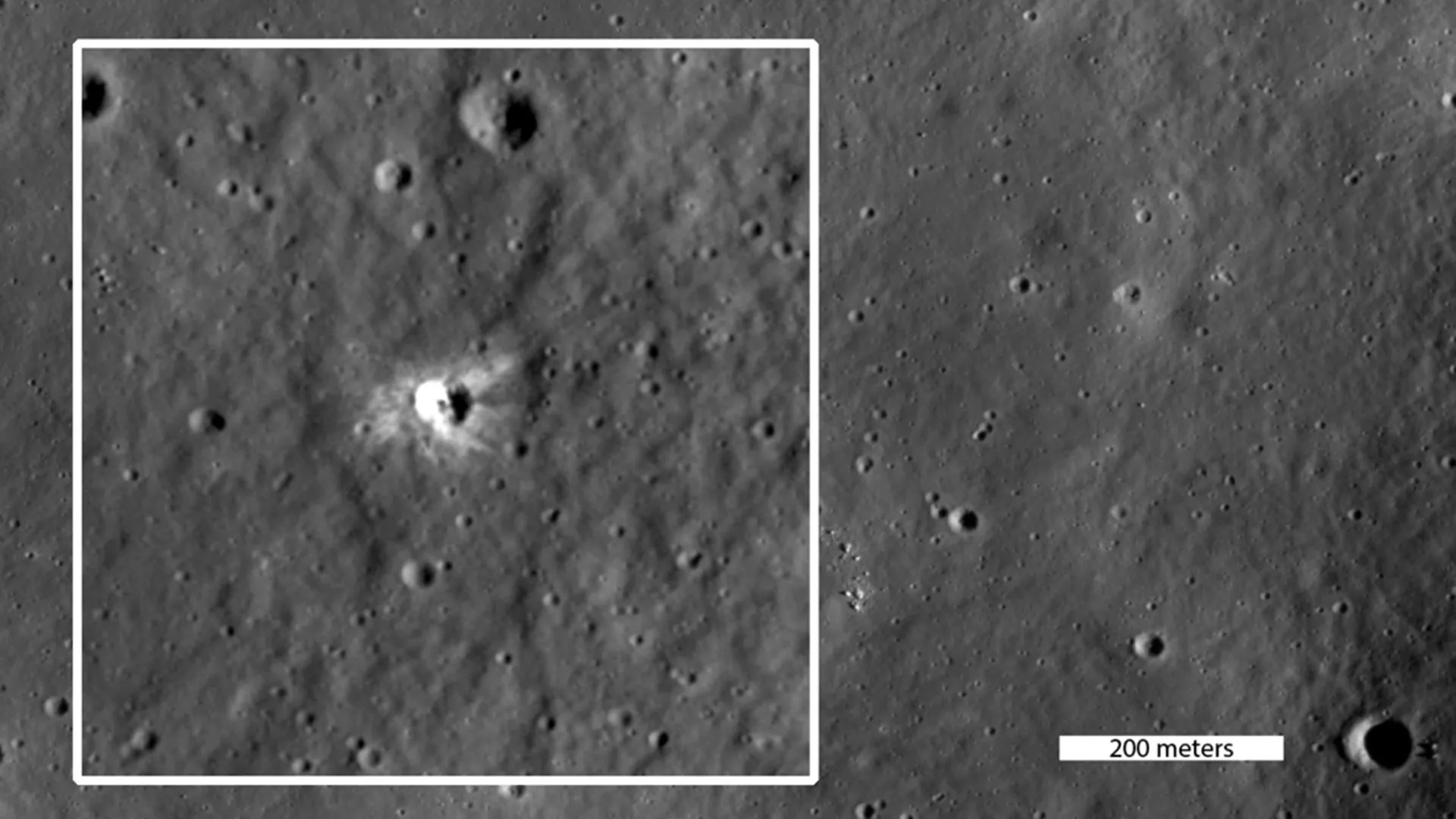 Fresh Crater Found on the Moon