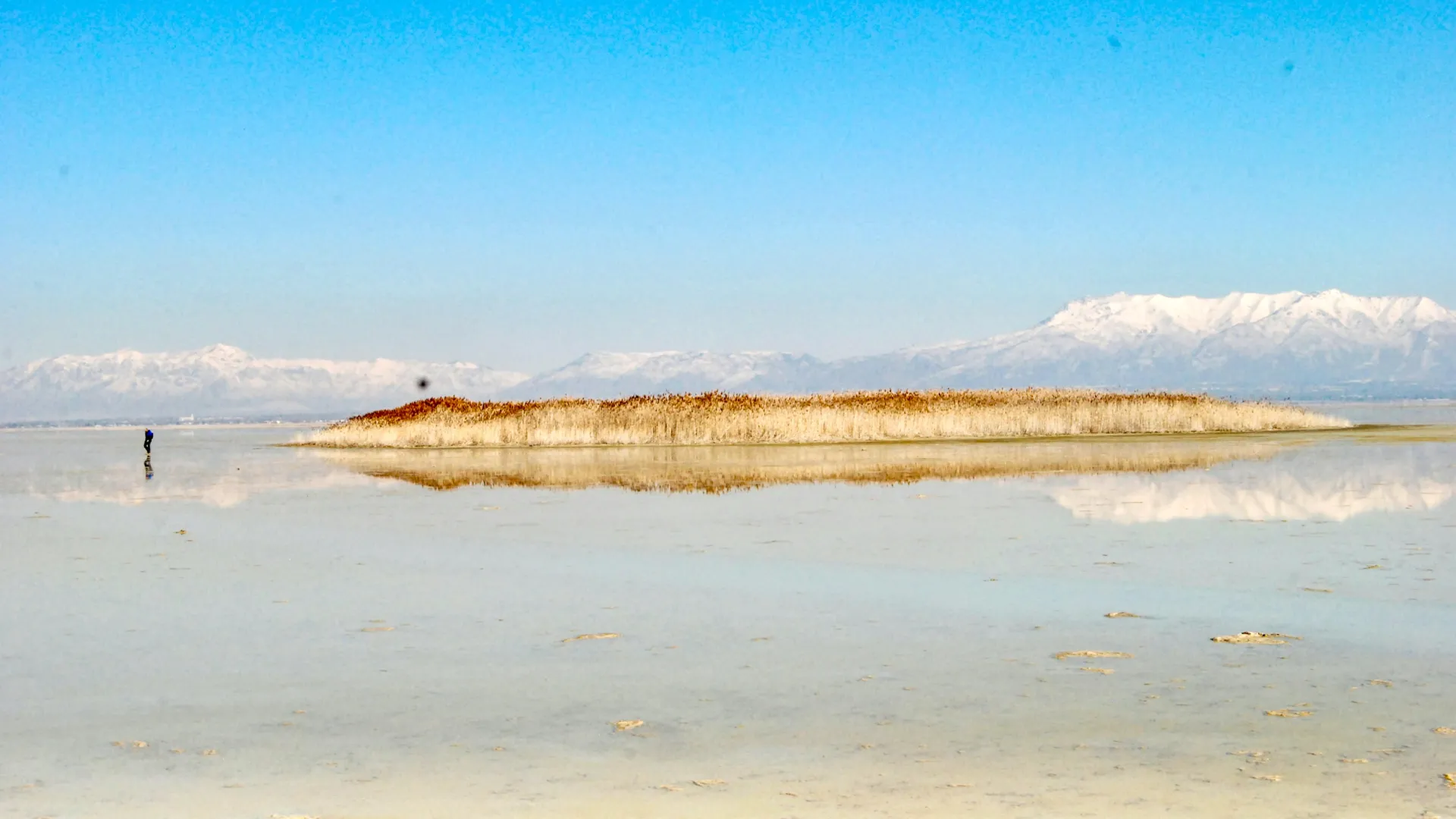Hidden Reservoir Under Great Salt Lake