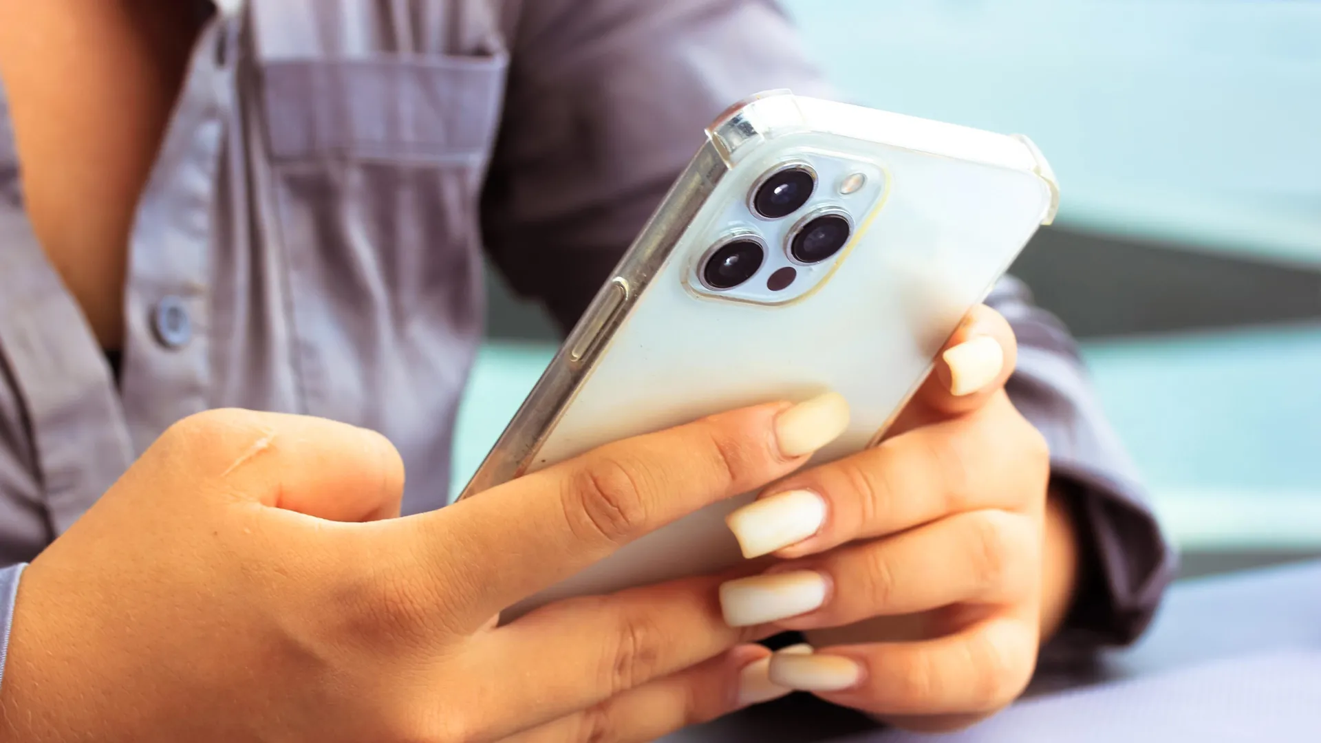 Nail Polish That Works on Touchscreens